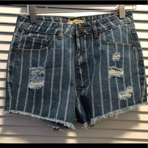 Lily Parker Distressed Cutoff Shorts Sz. 27 | NWT
